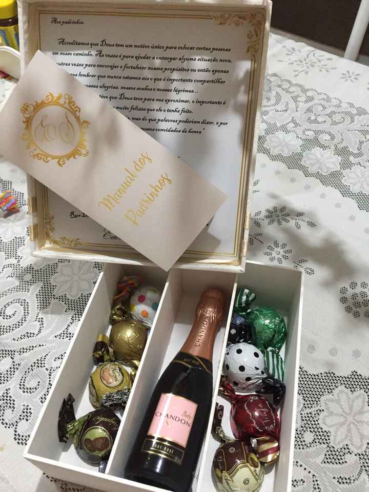 Finalizei o presente dos padrinhos #vemver😍 - 2