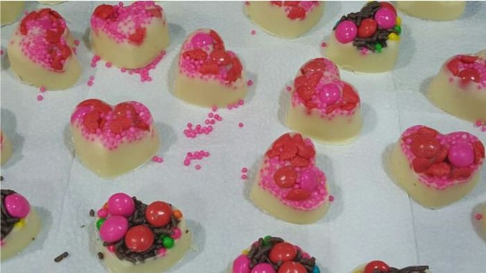 Corações de chocolate personalizados dia dos namorados - 8