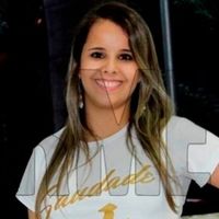Meu cabelo 2 anos depois de estar fazendo mechas.. dá pra ver nas pontas como está pouco, ralo.. Não