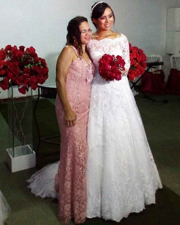 Enfim casada, fotos não oficiais - 1