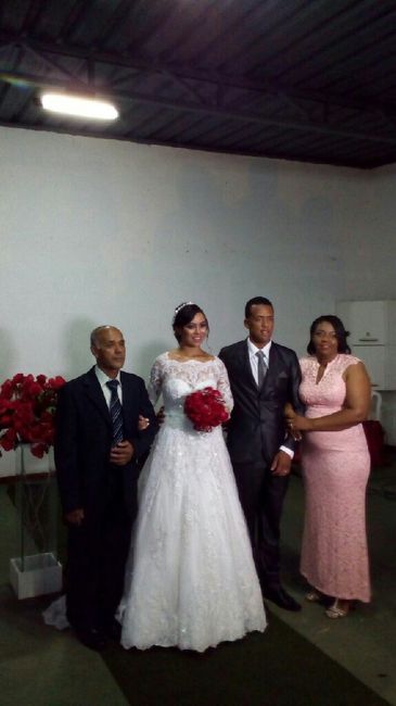 Enfim casada, fotos não oficiais - 9