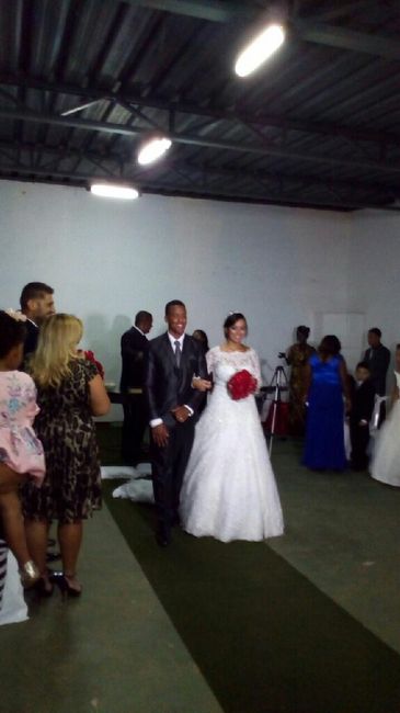 Enfim casada, fotos não oficiais - 11