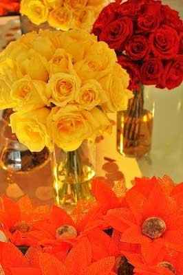 Amarelo com vermelho