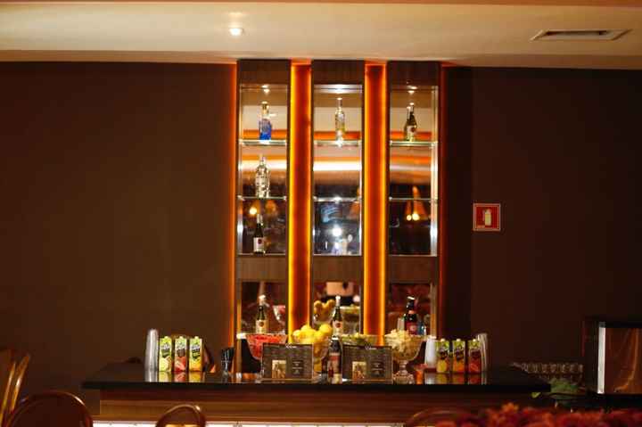 • Bar: