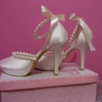 Divida cruel,sapatos de noiva. - 1