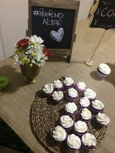 Os cupcakes da mesa e nossa Hashtag