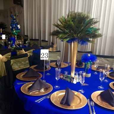 Azul e dourado