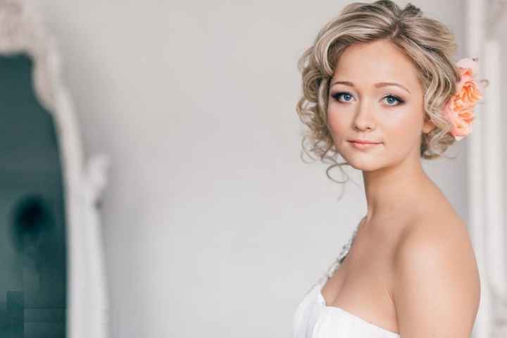 Penteado para cabelo curto e cacheado