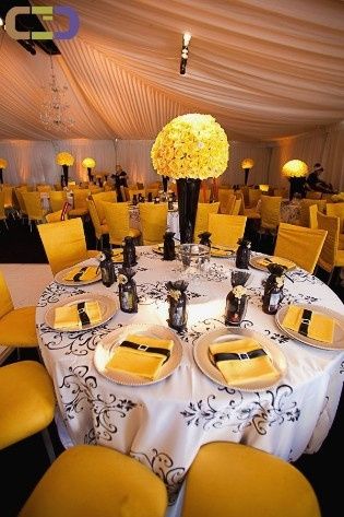 Decoração amarelo e preto