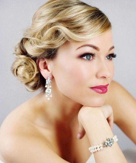 Penteado para cabelo curto e cacheado
