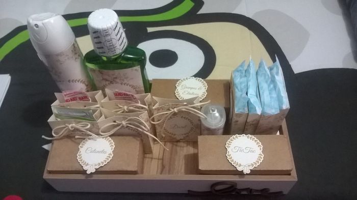Esse era o kit toalete feminino