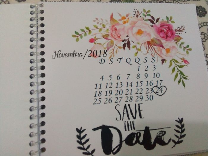 Foi feito o calendário no paint