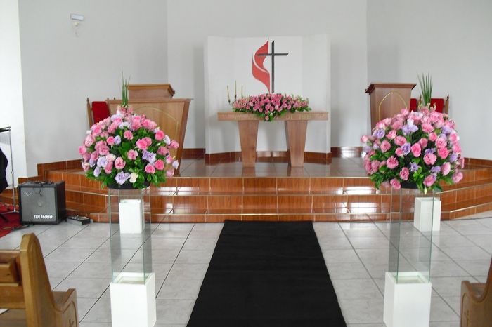 Tapete Preto na Igreja