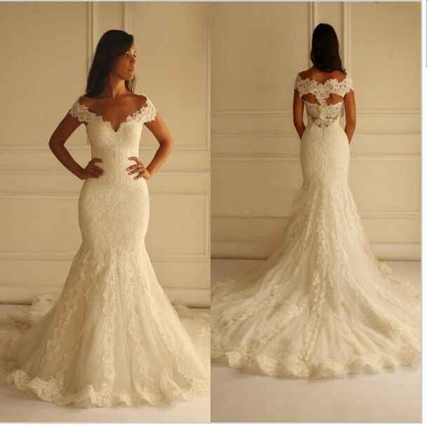 Em busca do vestido ideal.