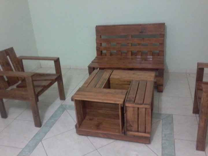 Conjunto de Banco, poltronas e mesa