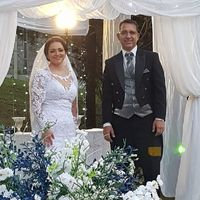 Casamento ao ar livre com vestido de manga comprida - 1