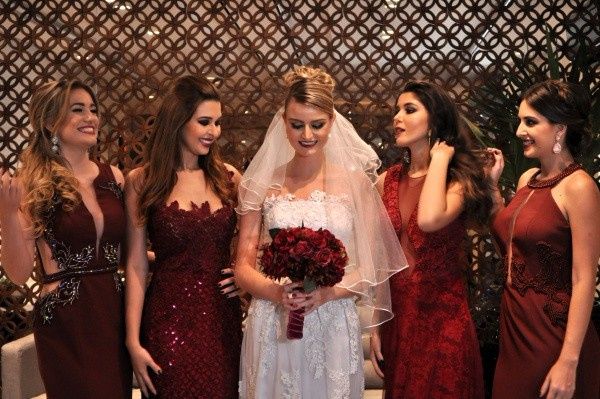 Vestidos para madrinhas rose ou marsala 9