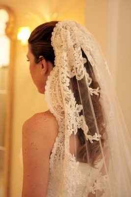 Penteado com Mantilha