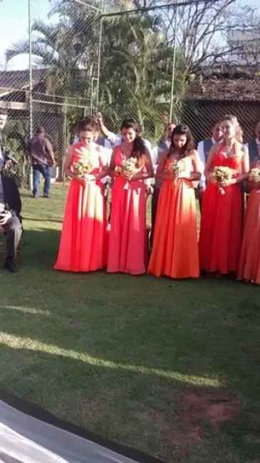 Vestidos das madrinhas cor única ou deixar que elas escolhem? - 1