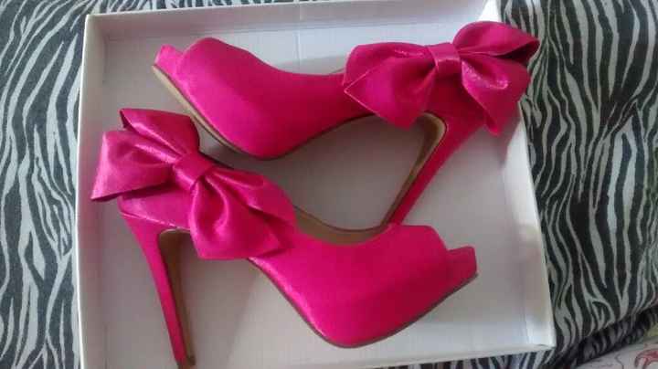 O sapato do grande dia*-* - 1
