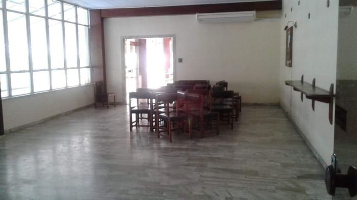 Sala pequena fechada