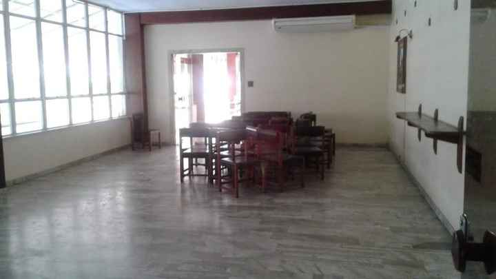 Sala pequena fechada