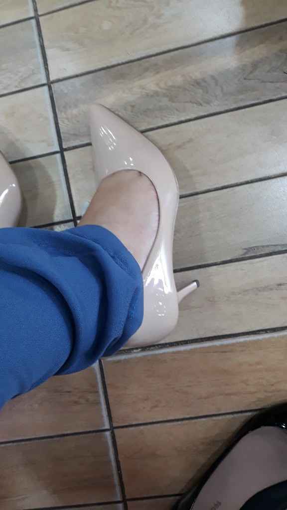 Cor do Sapato - 1