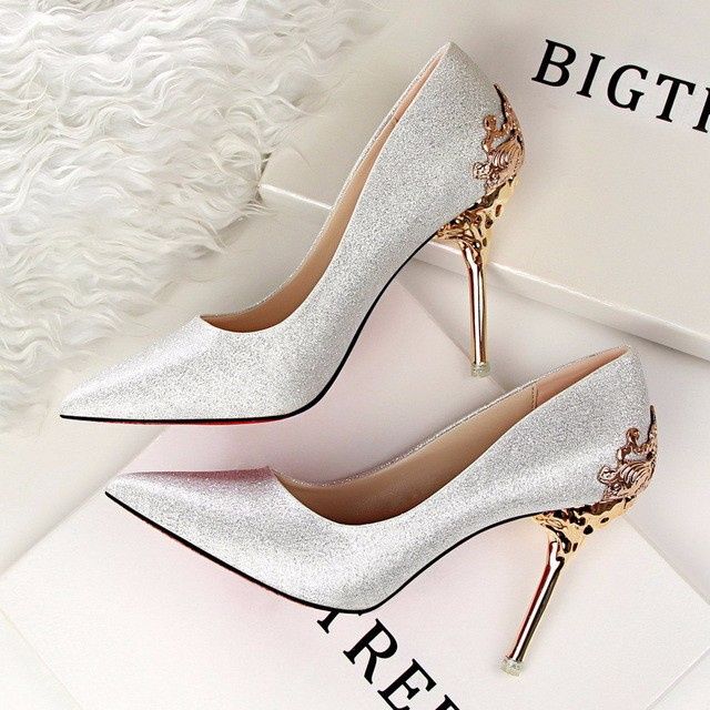 Sapatos para Noiva. Lindos!