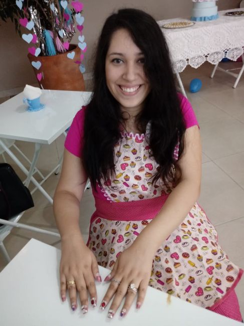 Cabelo escuro no chá de cozinha - 19.05.2018