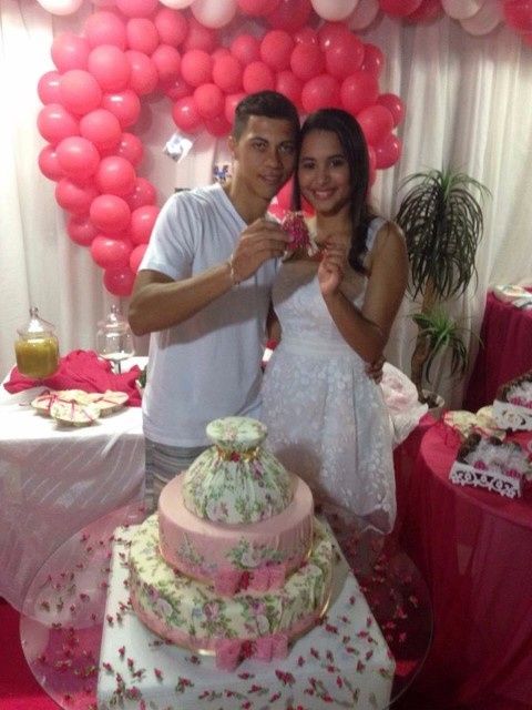 eu e amor, tudo simples e lindo *-*