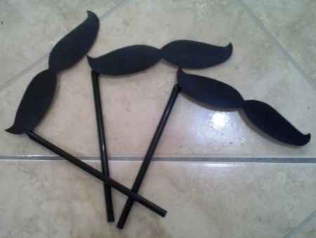 bigodes prontinhos