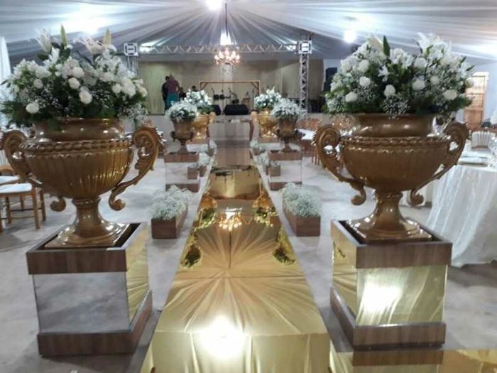 Passarela espelhada pra entrada dos noivos na festa!!! - 2