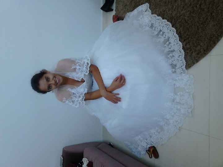 Vestido de noiva . qual é mais bonito? - 1