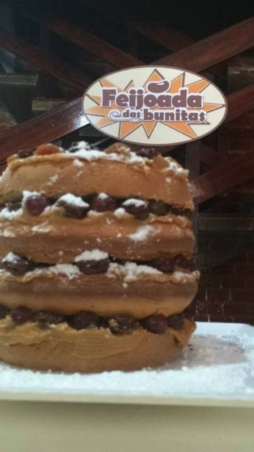 Naked cake
