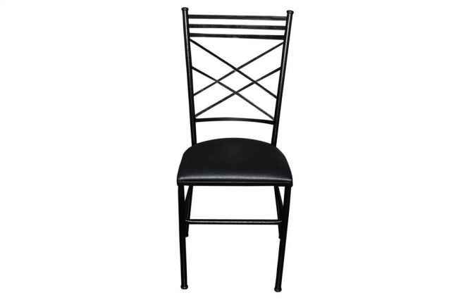 Cadeira de ferro preta