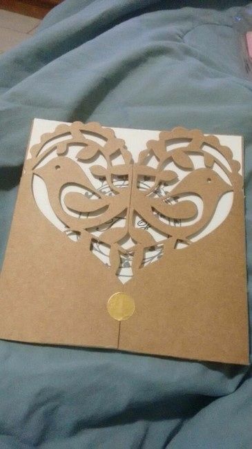 Consegui comprar no OLX a capinha, de uma noiva que comprou demais e sobrou pro dela..de R$1.00 em c