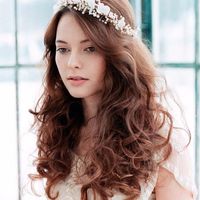 Penteados de Noiva cabelo solto com corroa
