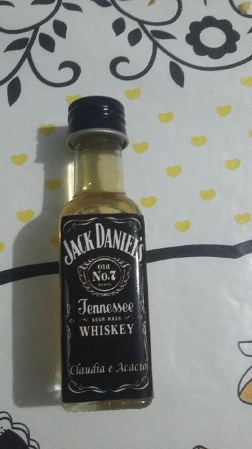 Chegaram as garrafinhas de whisky #vemver - 1