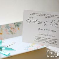 convite azul e branco e rosa