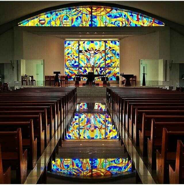 Apaixonada, mas confusa: cerimônia religiosa ou civil? - 1