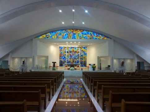 Igreja Sem decoração (Altar)