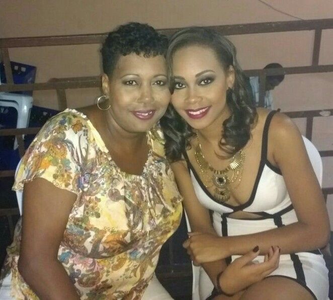 Uma homenagem as mamaes - 1