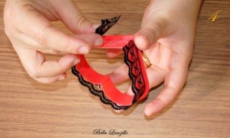 Corações de renda