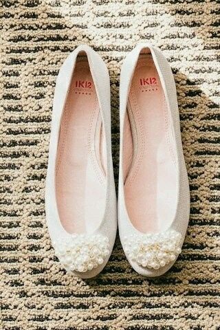 Que tipo de sapatos vcs indicam qdo o noivo é do mesmo tamanho que a noiva? - 1