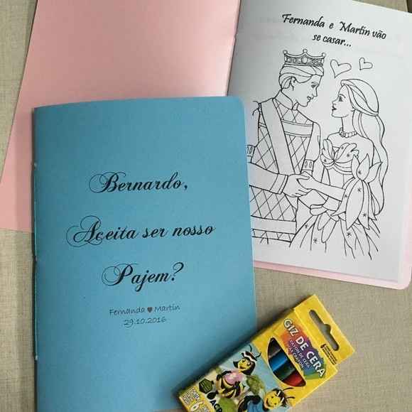 Livro convite para colorir