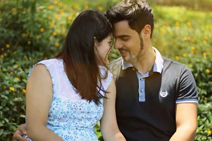 Meu riso é tão feliz contigo