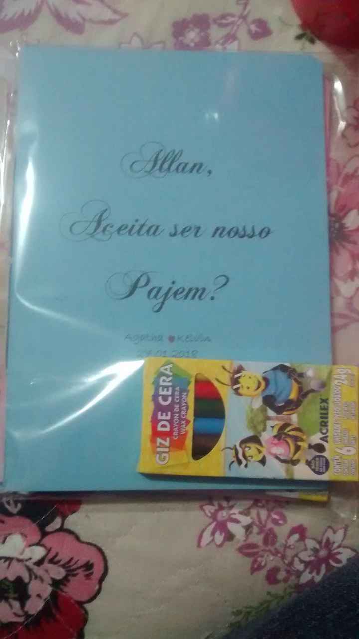 Livrinho personalizado com a nossa história para colorir