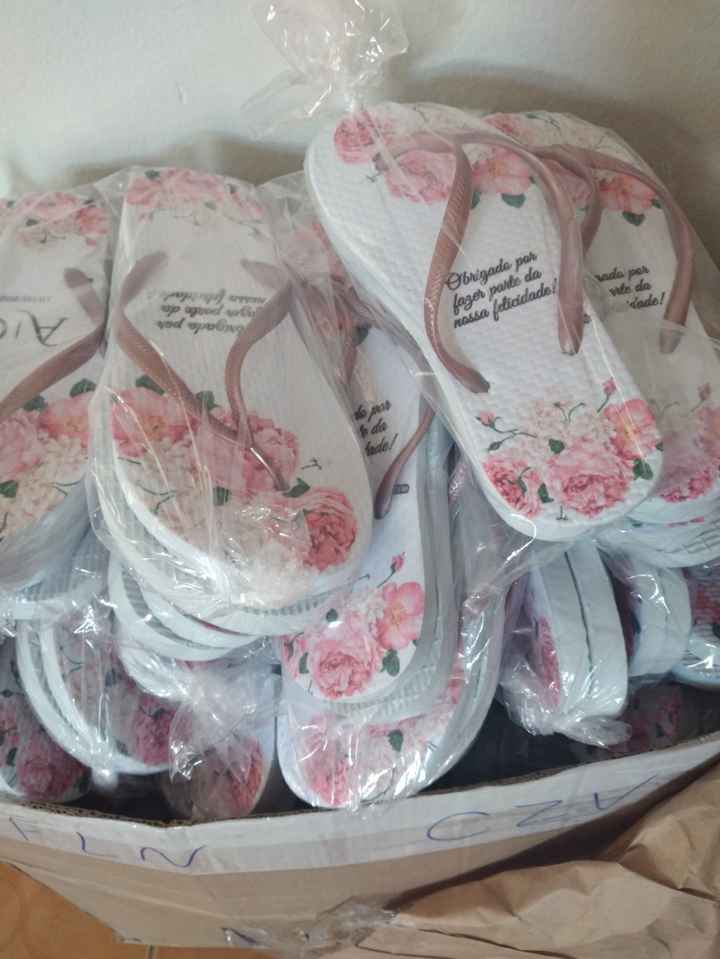 Chinelos personalizados - 2
