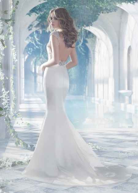 Alvina Valenta