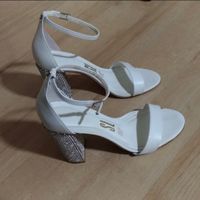 Sandália Santa Lolla pra cerimônia de casamento. - 2